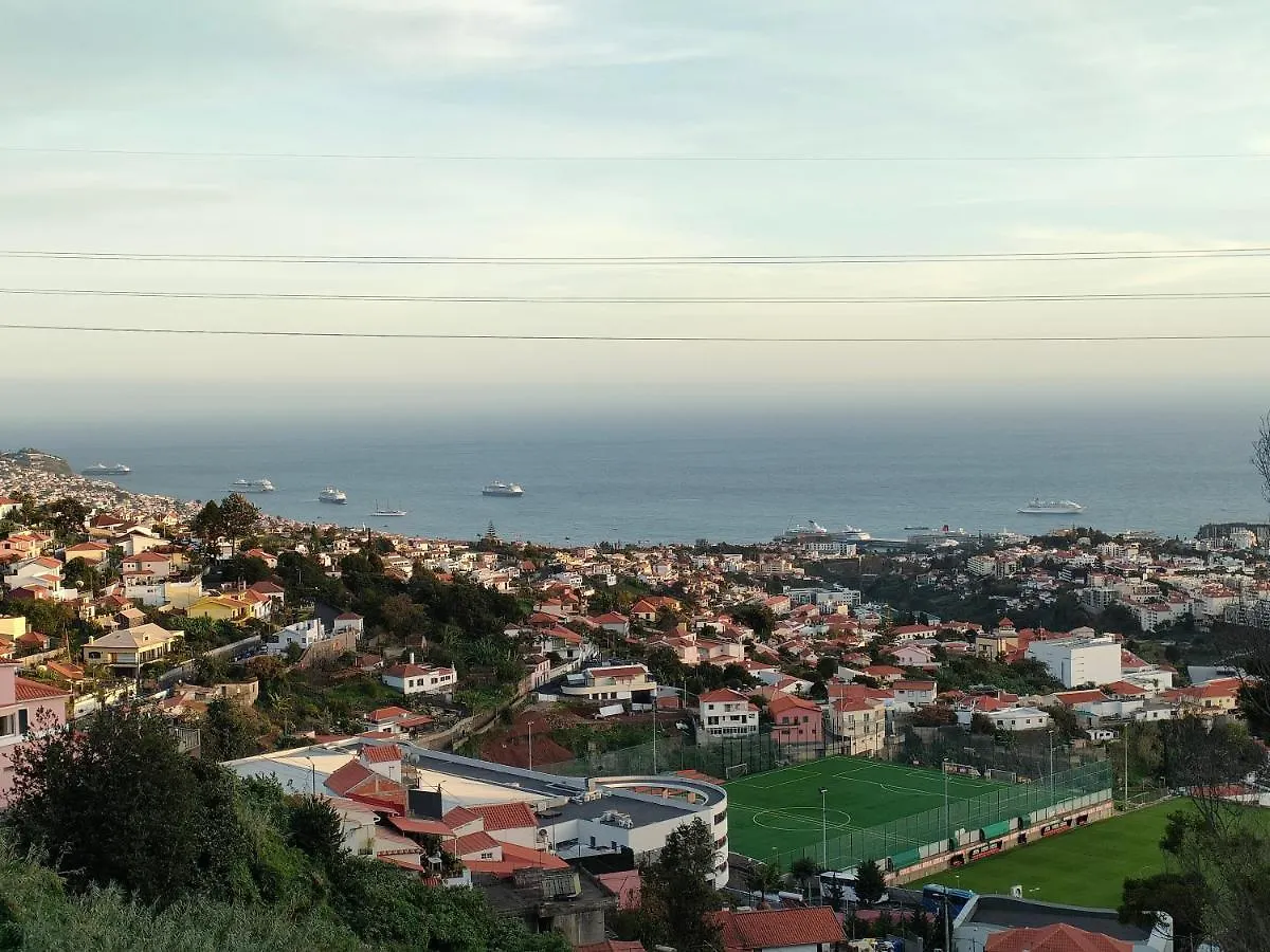 Costa Residence Funchal View بيت للعطل فونشال