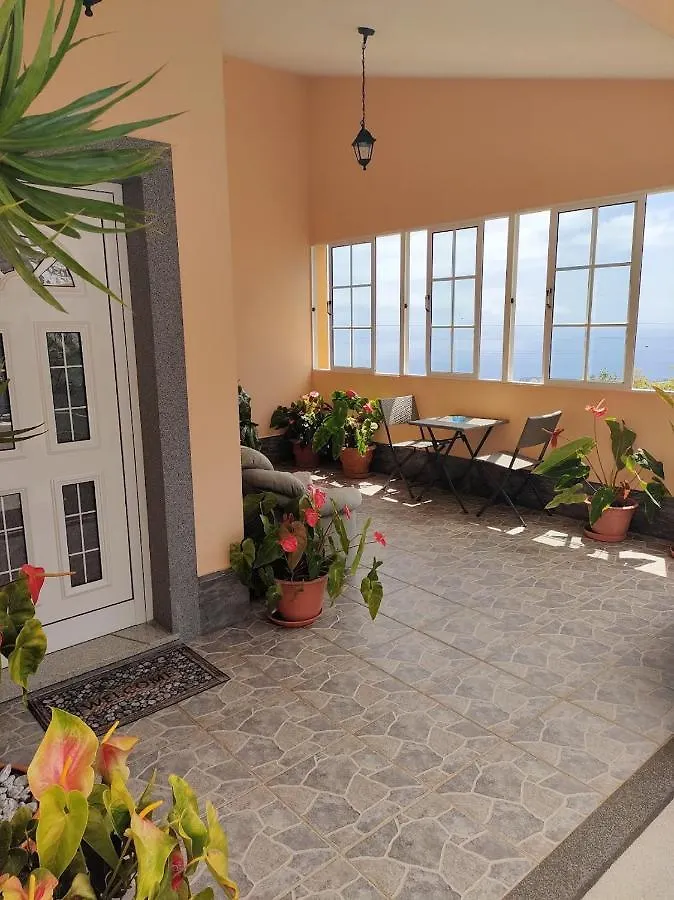 Costa Residence Funchal View بيت للعطل